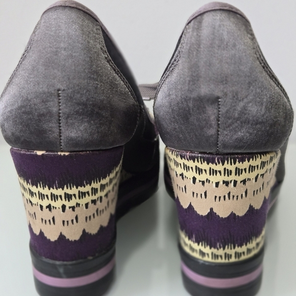 Nanette Lepore For Keds Grey and Purple Slip On Wedges. Size 9 - Picture 8 of 11